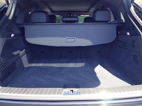 Certified 2019 Porsche Cayenne Turbo image 22