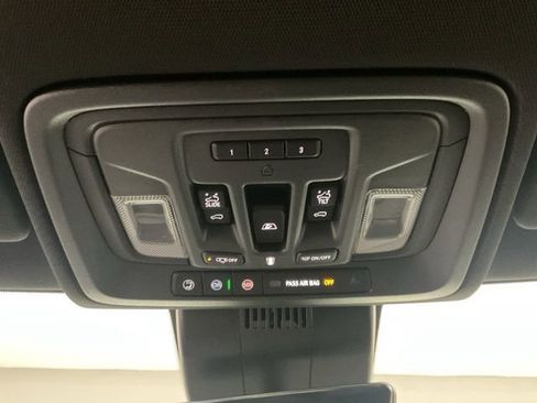 New 2026 Chevrolet Silverado 1500 ZR2 w/ LPO, Dark Essentials Package image 20