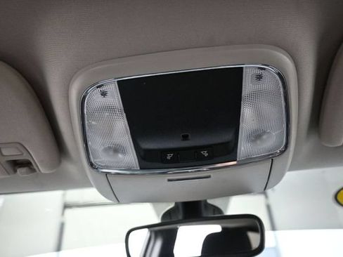 Used 2019 Dodge Durango AWD image 12