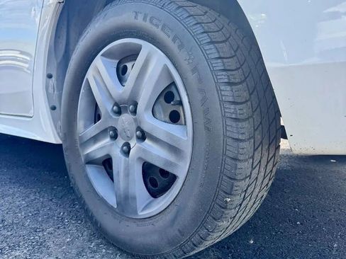 Used 2010 Chevrolet Impala LS image 4