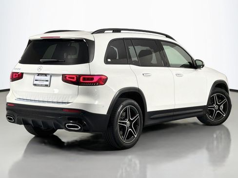 Certified 2023 Mercedes-Benz GLB 250 image 12