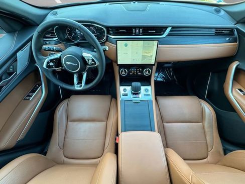 Used 2023 Jaguar F-PACE R-Dynamic S AWD/4WD image 20