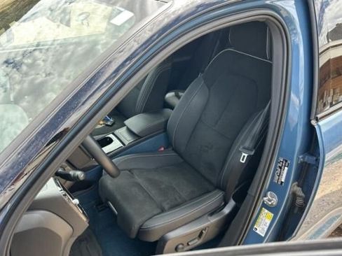 Used 2023 Volvo XC40 Recharge Plus w/ Protection Package Premier AWD/4WD image 3