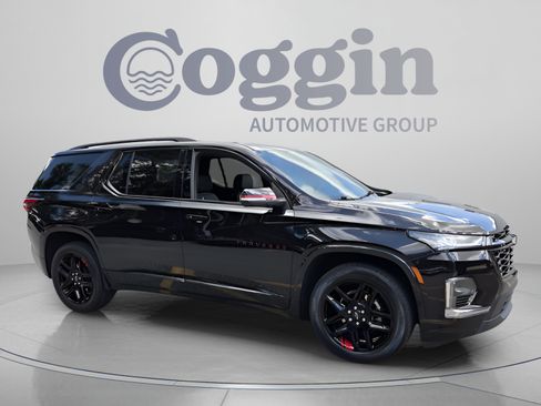 Certified 2023 Chevrolet Traverse Premier w/ Redline Edition FWD image 7