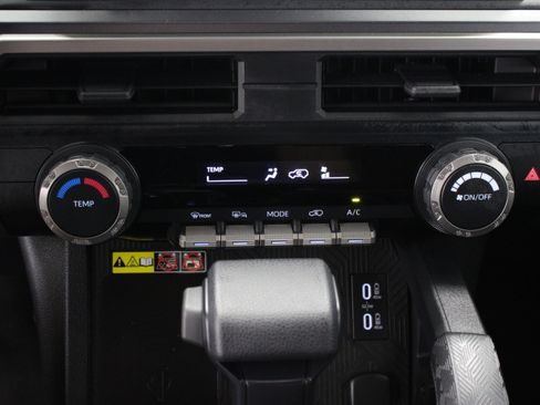 Used 2026 Toyota 4Runner SR5 AWD/4WD image 19