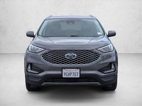 Used 2023 Ford Edge SEL w/ Convenience Package AWD/4WD image 2