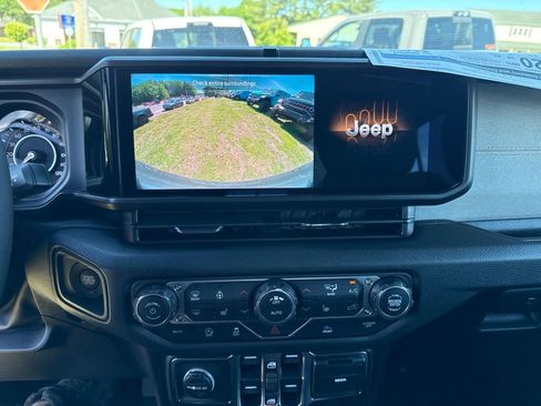 New 2026 Jeep Wrangler Unlimited Sport AWD/4WD image 13
