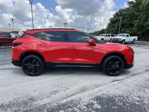 Used 2019 Chevrolet Blazer RS FWD image 2