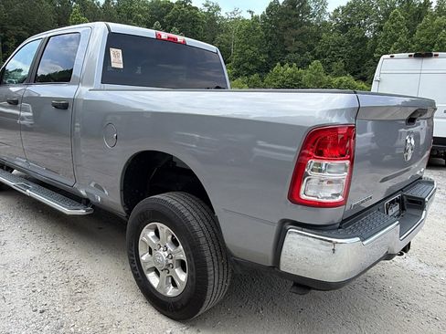 Used 2024 RAM 2500 Big Horn w/ Bed Utility Group AWD/4WD image 10