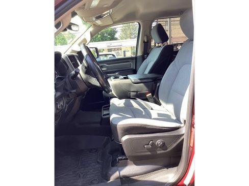 Used 2020 RAM 1500 Big Horn AWD/4WD image 9