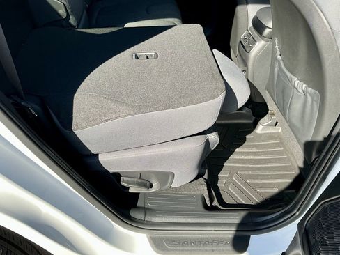 Used 2022 Hyundai Santa Fe SEL image 27