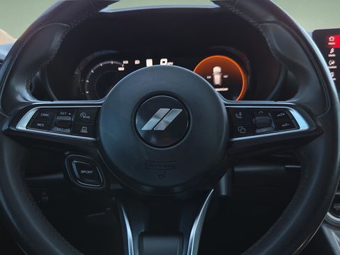 Used 2024 Dodge Hornet GT image 12