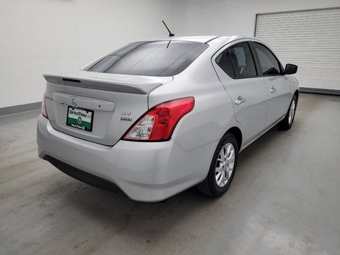 Used 2018 Nissan Versa SV w/ SV Special Edition FWD image 9