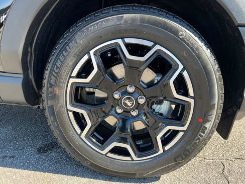 New 2026 Ford Bronco Sport Outer Banks w/ Outer Banks Tech Package+ AWD/4WD image 44