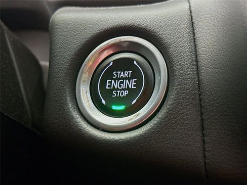 Used 2021 Chevrolet Tahoe LT image 10