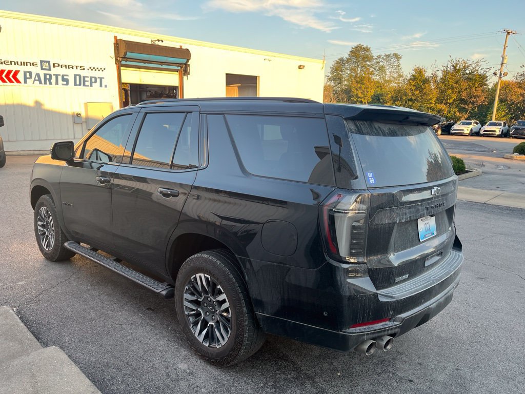 Used 2026 Chevrolet Tahoe Z71 w/ Comfort Package AWD/4WD image 4