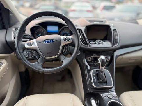 Used 2014 Ford Escape Titanium AWD/4WD image 5