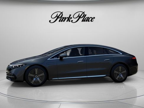Used 2023 Mercedes-Benz EQS 450+ Sedan image 4