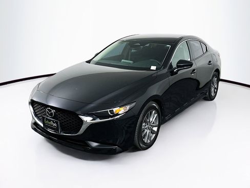 Used 2025 MAZDA MAZDA3 s image 3