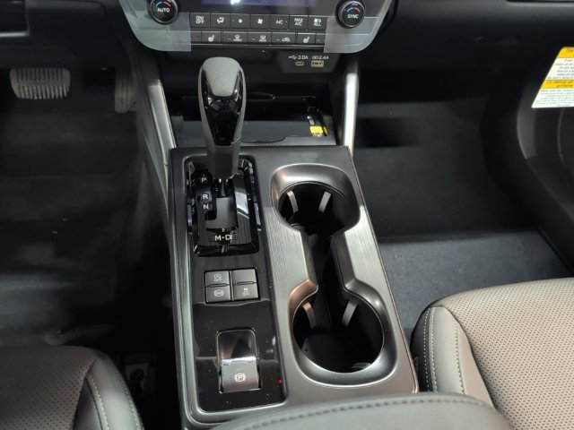 New 2026 Subaru Outback Limited AWD/4WD image 18