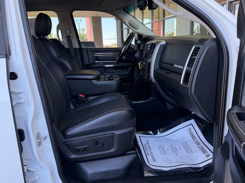 Used 2016 RAM 2500 Laramie AWD/4WD image 30