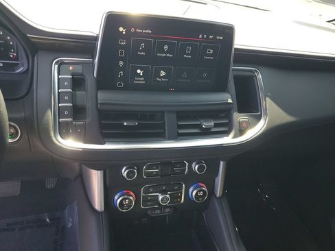 Used 2023 GMC Yukon XL SLE RWD image 15