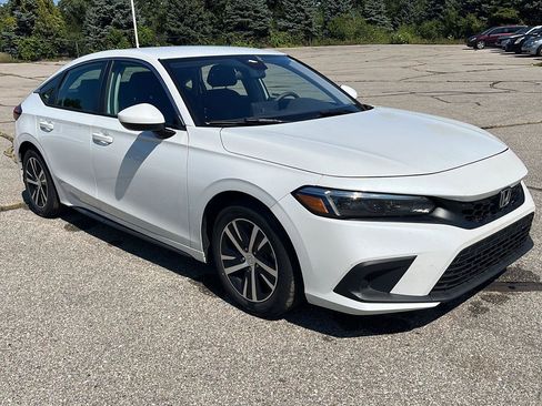Used 2023 Honda Civic LX image 16
