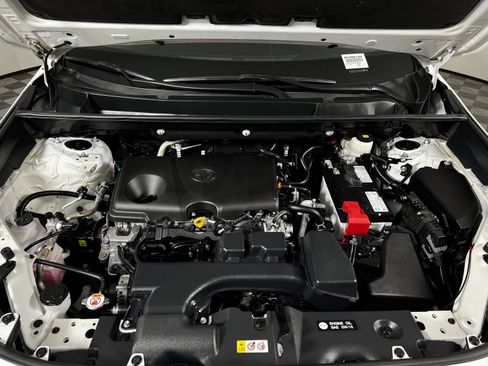 Certified 2024 Toyota RAV4 XLE FWD image 9