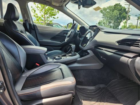 Used 2024 Subaru Crosstrek 2.5i Limited AWD/4WD image 11