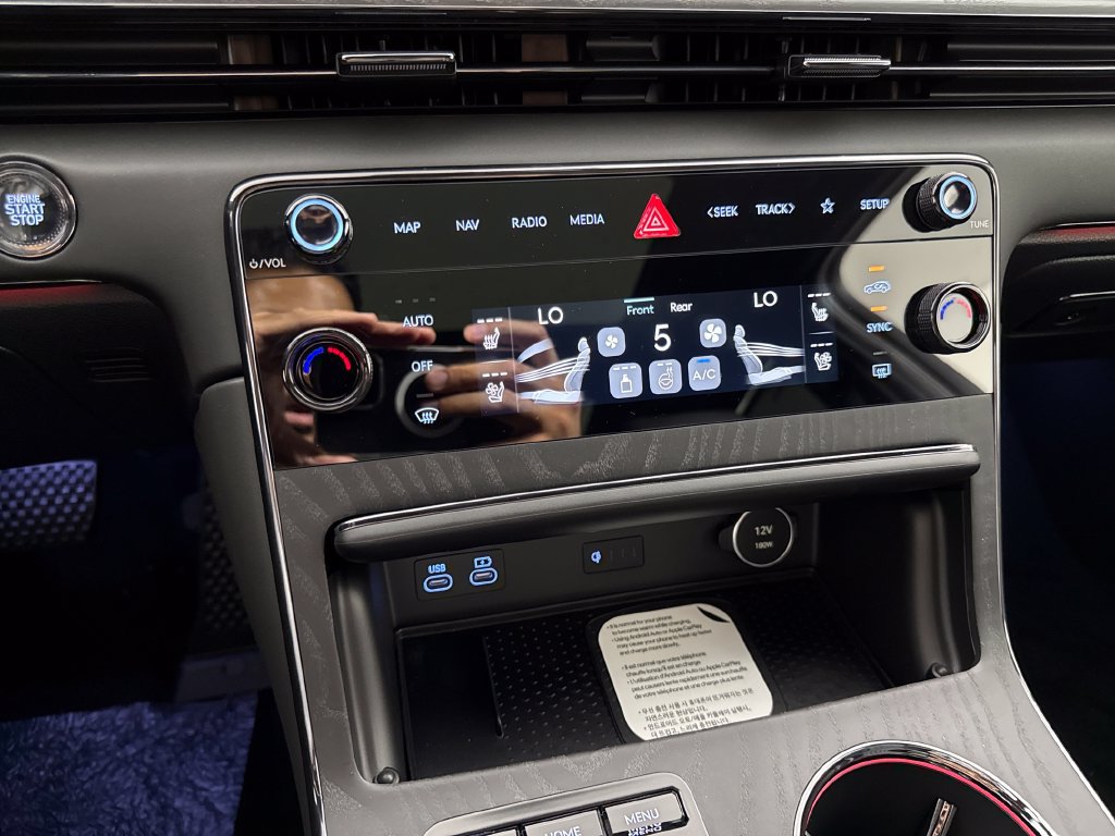 New 2026 Genesis GV80 3.5T Prestige AWD/4WD image 20