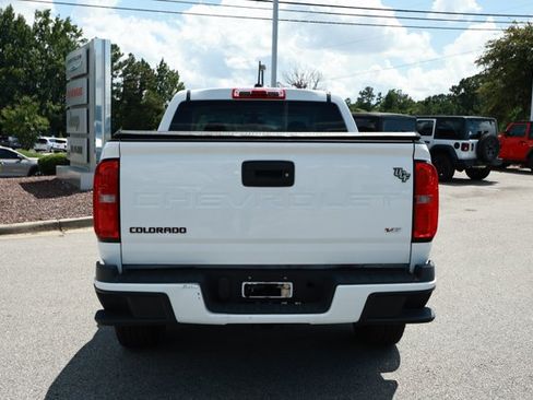 Used 2021 Chevrolet Colorado LT w/ Redline Special Edition RWD image 6