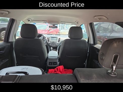 Used 2018 Chevrolet Equinox LT FWD image 3