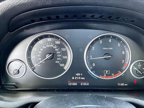 Used 2017 BMW X3 xDrive28i AWD/4WD image 10