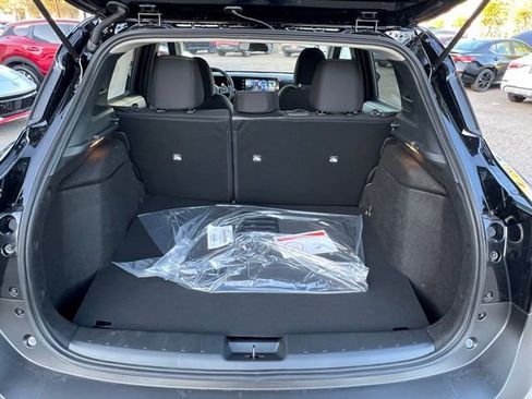 New 2026 Nissan Kicks SV w/ Cold Weather Package AWD/4WD image 7