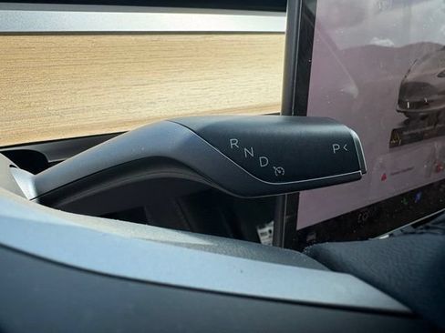 Used 2022 Tesla Model 3 Long Range AWD/4WD image 21