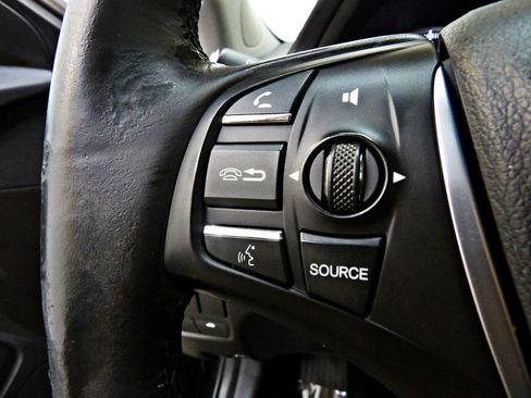 Used 2015 Acura TLX w/ Technology Package FWD image 23