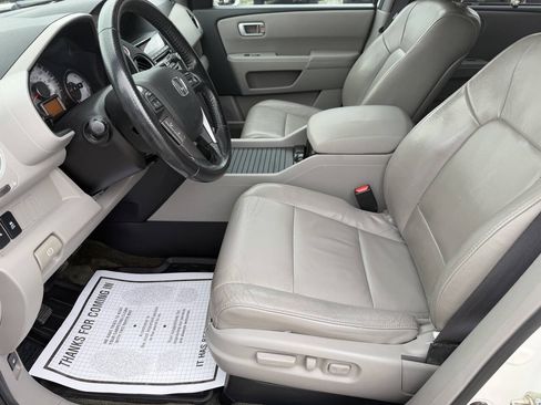 Used 2015 Honda Pilot Touring image 14