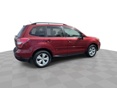 Used 2015 Subaru Forester 2.5i Premium AWD/4WD image 9