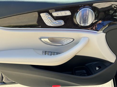 Used 2019 Mercedes-Benz E 300 image 14