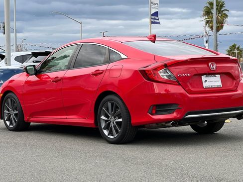 Used 2019 Honda Civic EX image 6