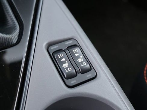 Certified 2025 Subaru Crosstrek 2.5i Limited w/ Crosstrek Mirror Package image 33