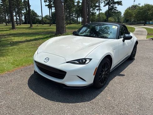 Used 2025 MAZDA MX-5 Miata Club w/ Brembo/BBS Recaro Package RWD image 7