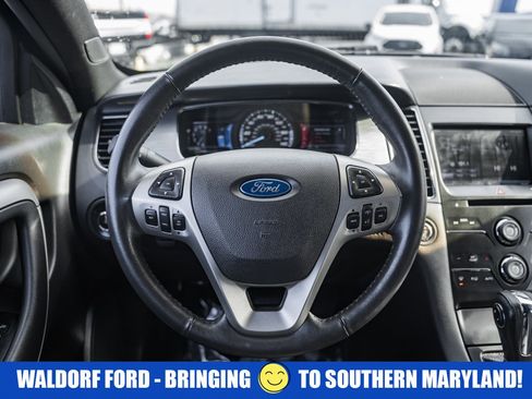 Used 2013 Ford Taurus SEL image 27