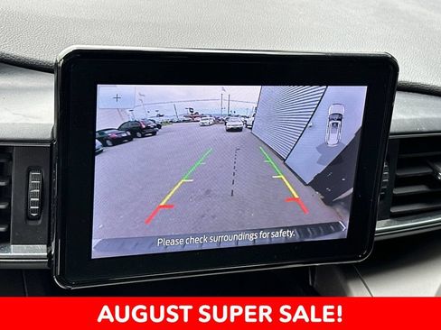 Used 2021 Ford Explorer XLT w/ Equipment Group 202A RWD image 19