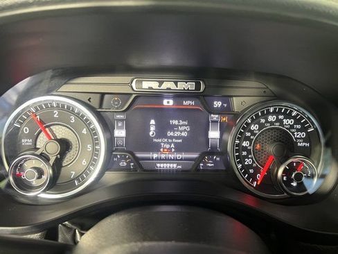 Used 2023 RAM 1500 Laramie AWD/4WD image 17