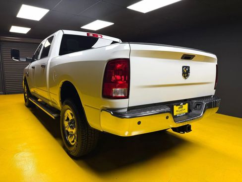 Used 2017 RAM 2500 Tradesman w/ Chrome Appearance Group image 4