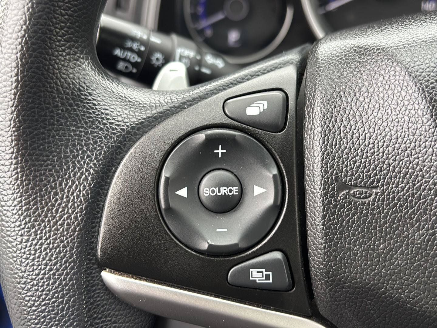 Used 2016 Honda Fit EX image 20
