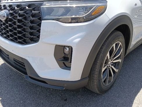 New 2026 Ford Explorer ST-Line RWD image 9