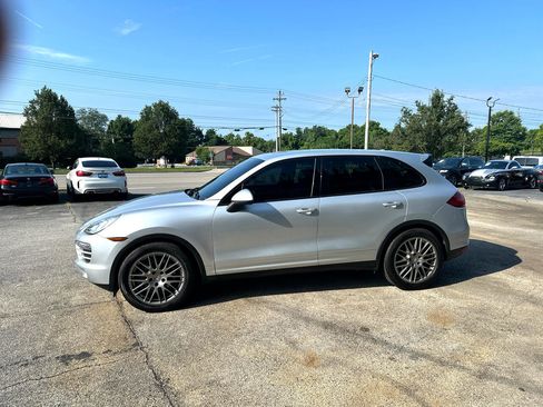 Used 2012 Porsche Cayenne image 7