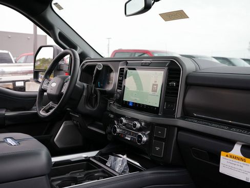 New 2026 Ford F250 Platinum AWD/4WD image 42